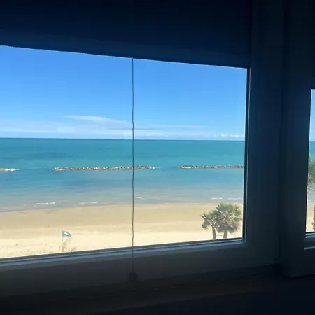 Hotel Baia Marina Cupra Marittima Buitenkant foto