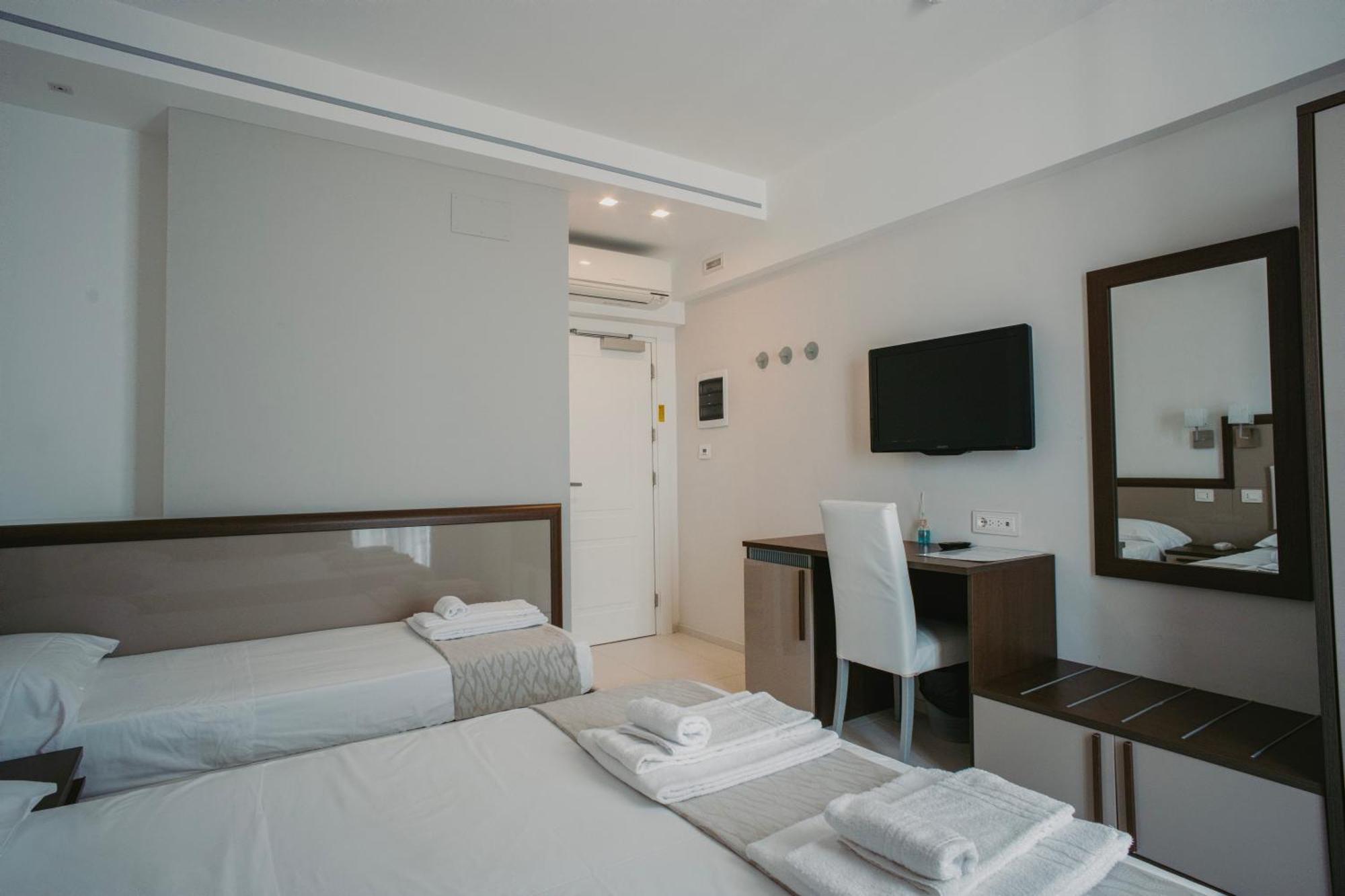 Hotel Baia Marina Cupra Marittima